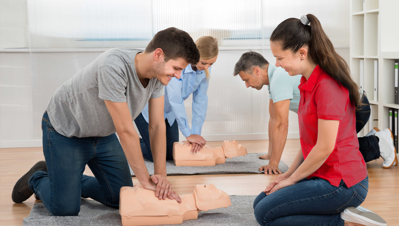 GWG_1300x736_widget_First_Aid